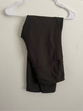 234 Old Navy Active Black Leggings